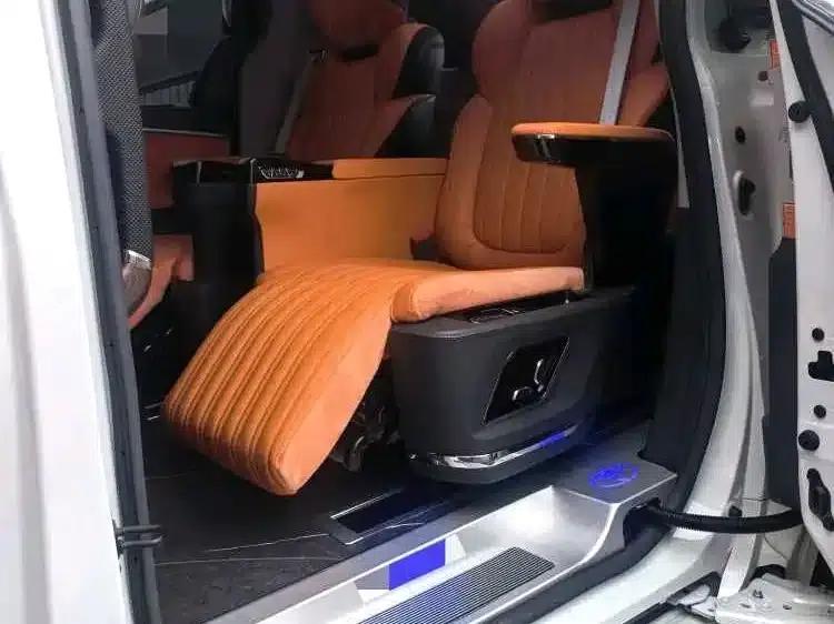 2023 Sienna 2.5L Hybrid Comfort Edition — миниатюра 9