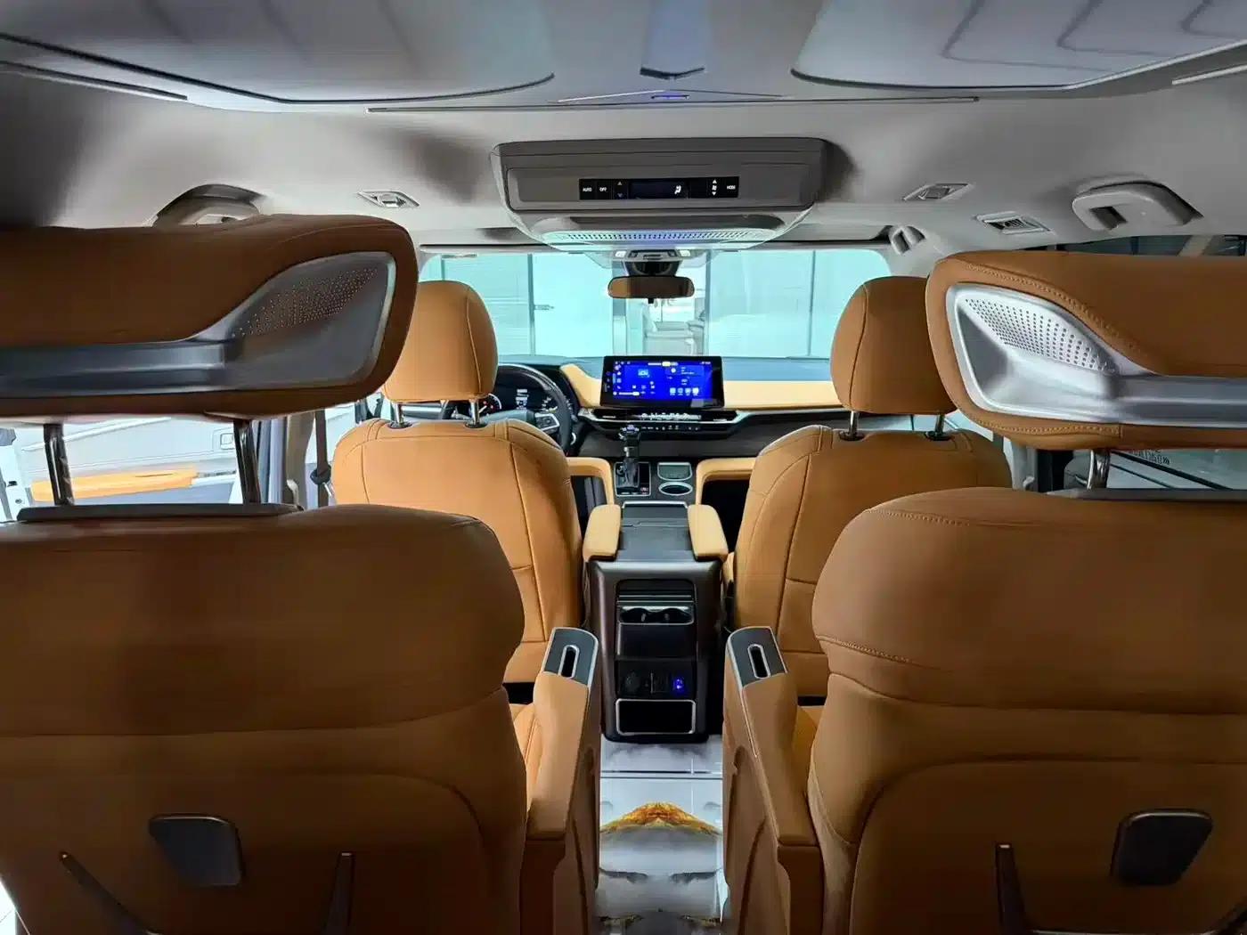 2024 Sienna 2.5L Hybrid Comfort Edition — миниатюра 9