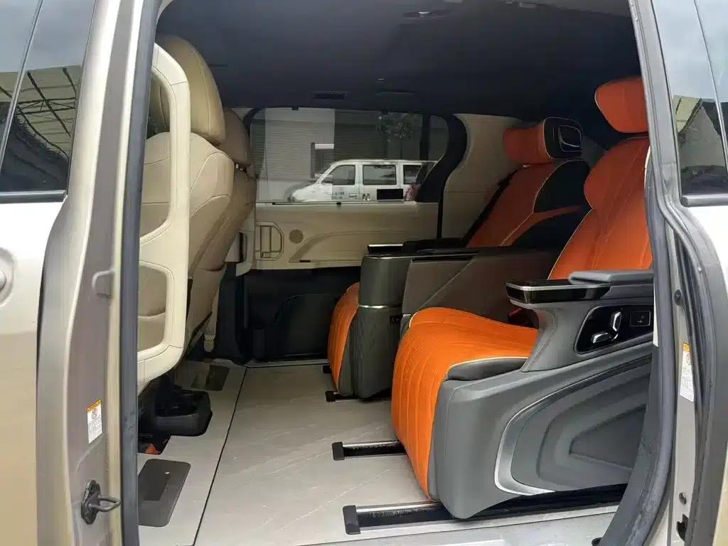 2021 Sienna 2.5L Hybrid Luxury Edition — миниатюра 5