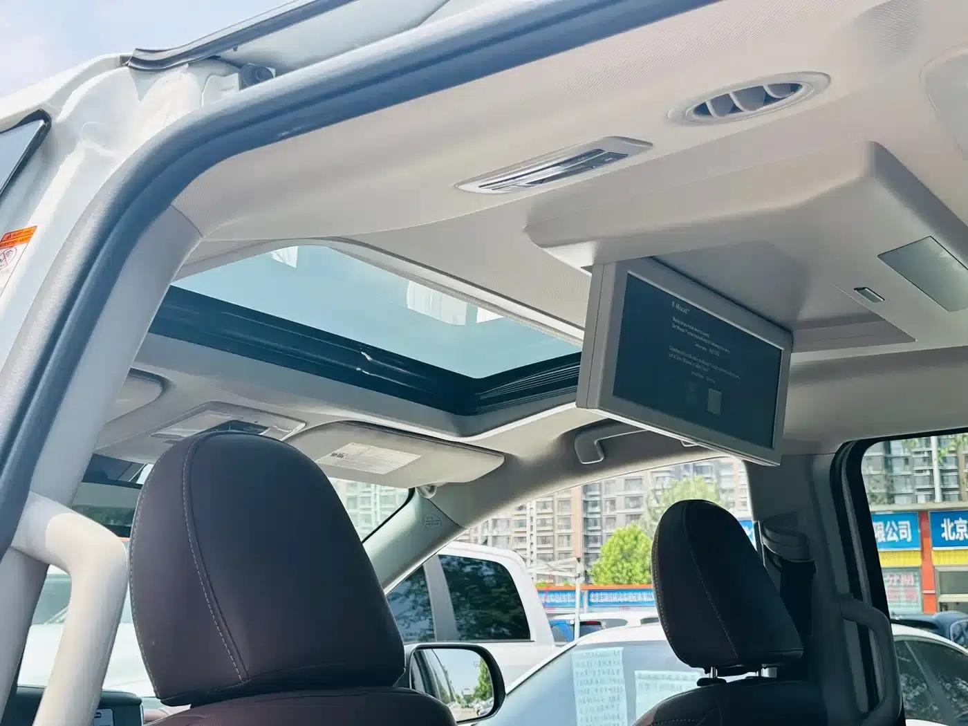 2018 Sienna 3.5L Automatic — миниатюра 17