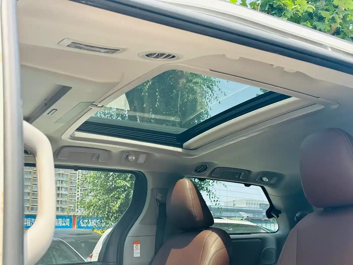 2018 Sienna 3.5L Automatic — миниатюра 18