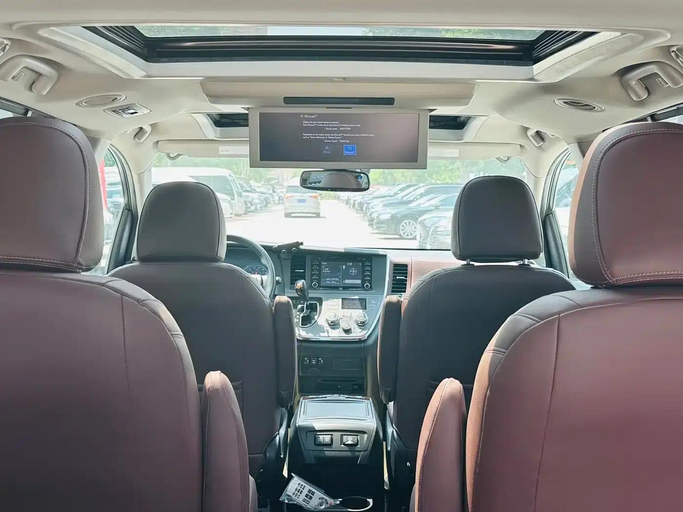 2018 Sienna 3.5L Automatic — миниатюра 29