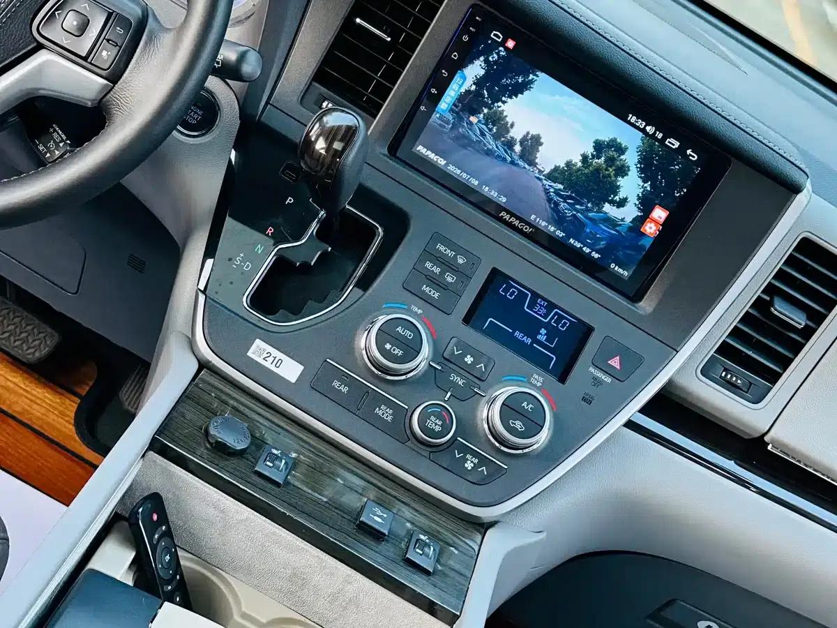 2019 Sienna 3.5L Automatic — миниатюра 20