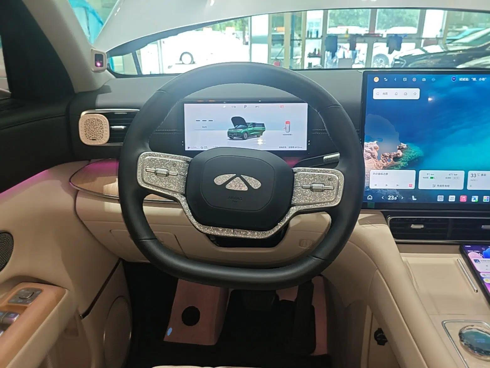 Chery Fengyun T11 2026 Model 220 All-Wheel Drive Family Fun Edition — миниатюра 13