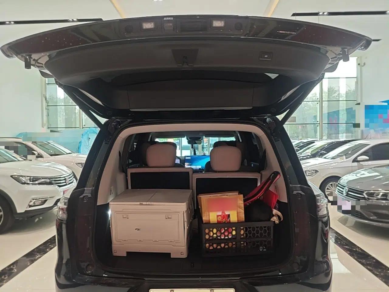 Chery Fengyun T11 2026 Model 220 All-Wheel Drive Family Fun Edition — миниатюра 22
