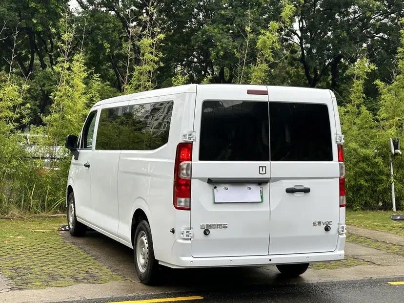 Farizon Xingxiang V 2026 Model V8E—Smart Function Edition 450km — миниатюра 2
