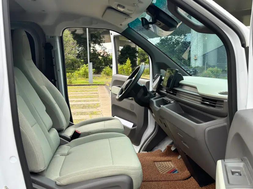 Farizon Xingxiang V 2026 Model V8E—Smart Function Edition 450km — миниатюра 19