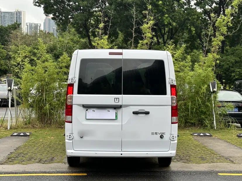 Farizon Xingxiang V 2026 Model V8E—Smart Function Edition 450km — миниатюра 3