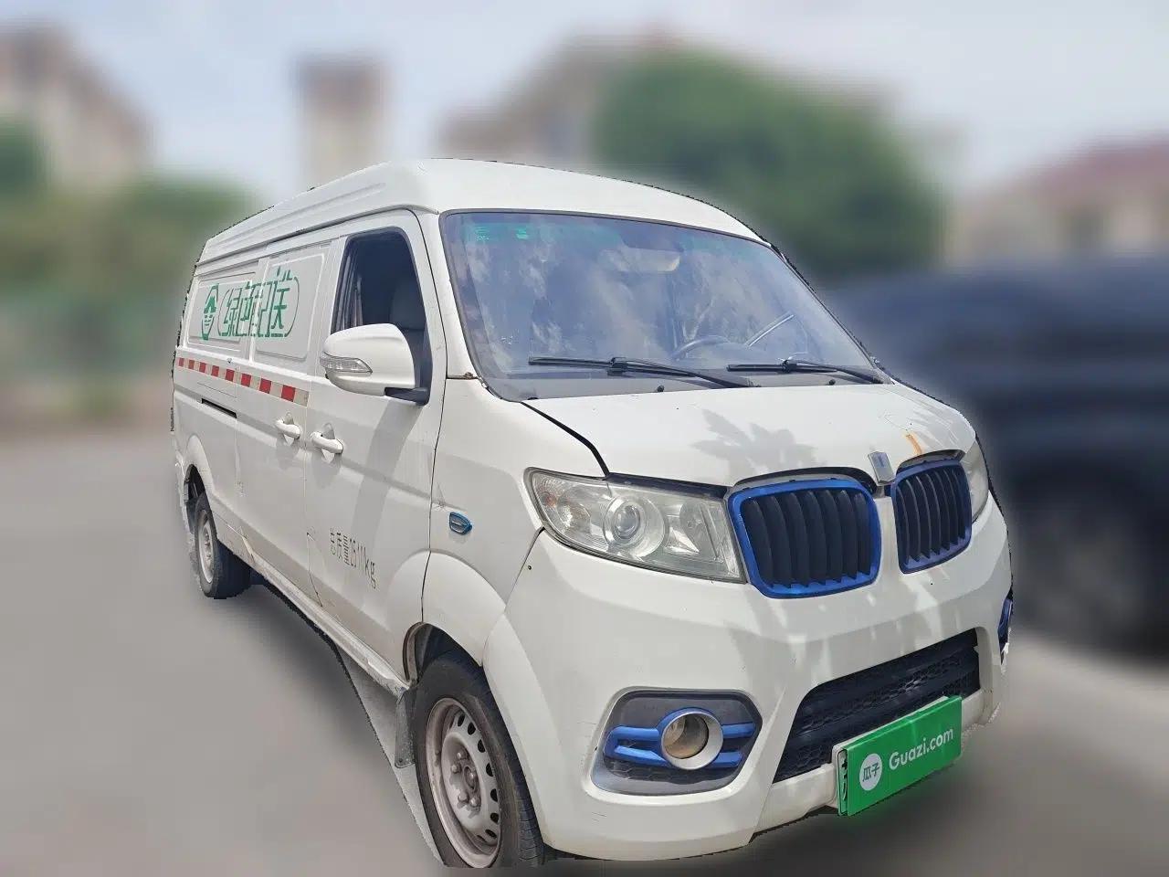 Farizon E5 2019 E5L Pure Electric Van with Guoxuan 39.9 kWh — миниатюра 3