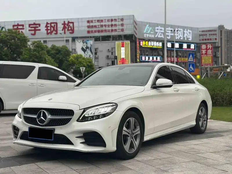 2020 Mercedes-Benz C-Class C 260 L Sport Edition — миниатюра 1