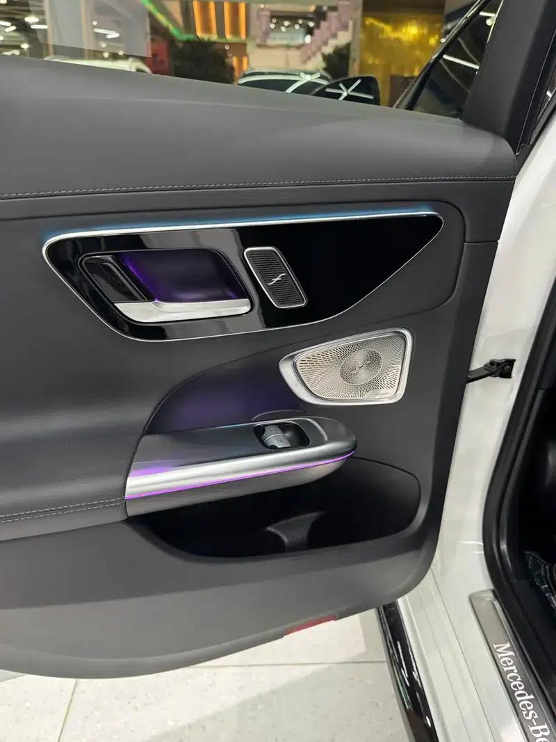 2023 Mercedes-Benz C-Class C 260 L Midnight Sport Edition — миниатюра 27