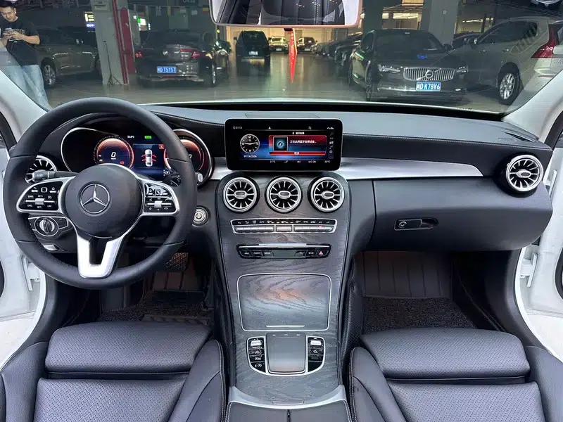 Mercedes-Benz C-Class 2019 Facelift C 260 L Sport Edition — миниатюра 13