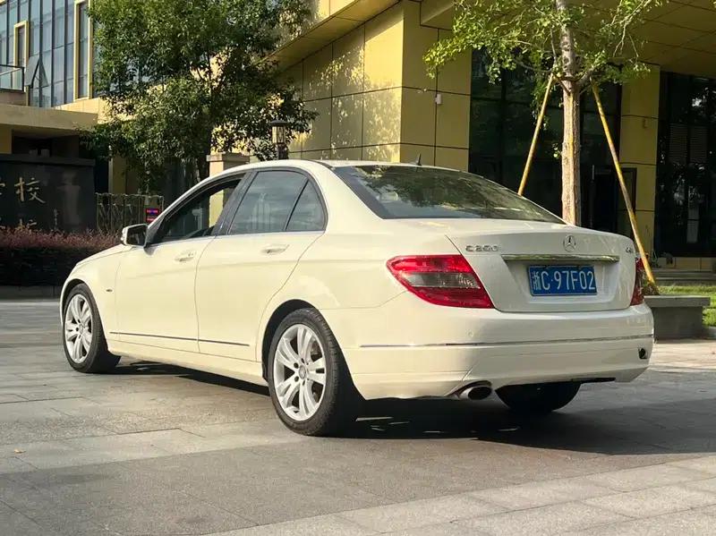 Mercedes-Benz C-Class 2010 C 200 CGI Elegance — миниатюра 5