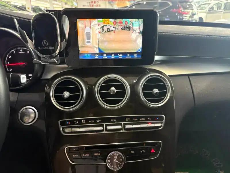 2016 Mercedes-Benz C-Class C 200 L — миниатюра 13