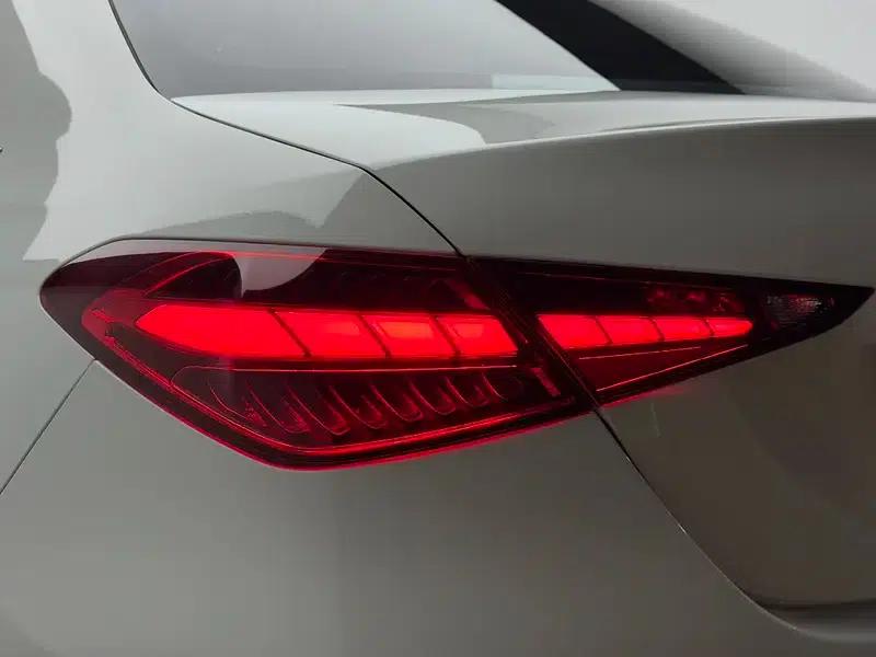 2022 Mercedes-Benz C-Class C 200 L Sport Edition — миниатюра 13