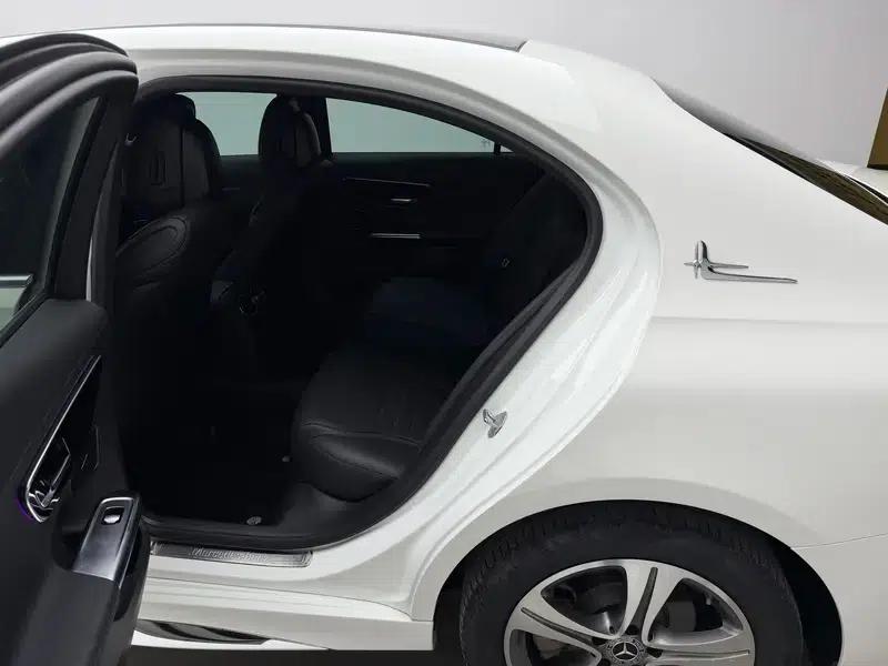 2022 Mercedes-Benz C-Class C 200 L Sport Edition — миниатюра 18