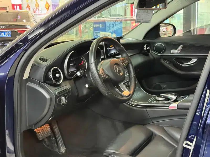2015 Mercedes-Benz C-Class C 180 L Sport — миниатюра 17