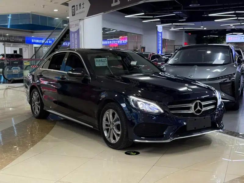 2015 Mercedes-Benz C-Class C 180 L Sport — миниатюра 3