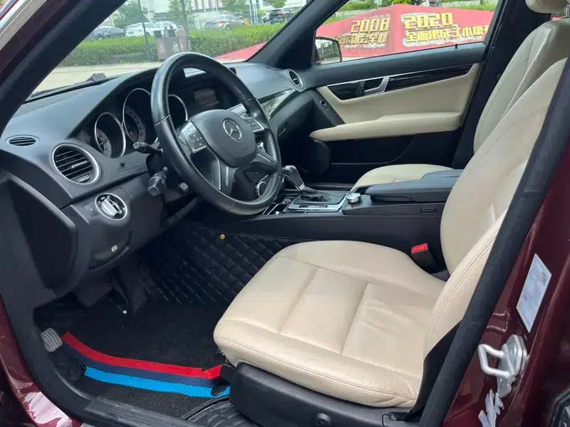 2011 Mercedes-Benz C-Class C 200 CGI Elegance — миниатюра 11