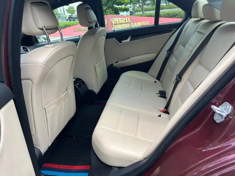 2011 Mercedes-Benz C-Class C 200 CGI Elegance — миниатюра 12