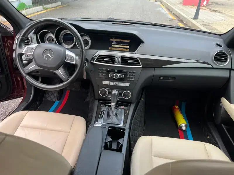 2011 Mercedes-Benz C-Class C 200 CGI Elegance — миниатюра 9