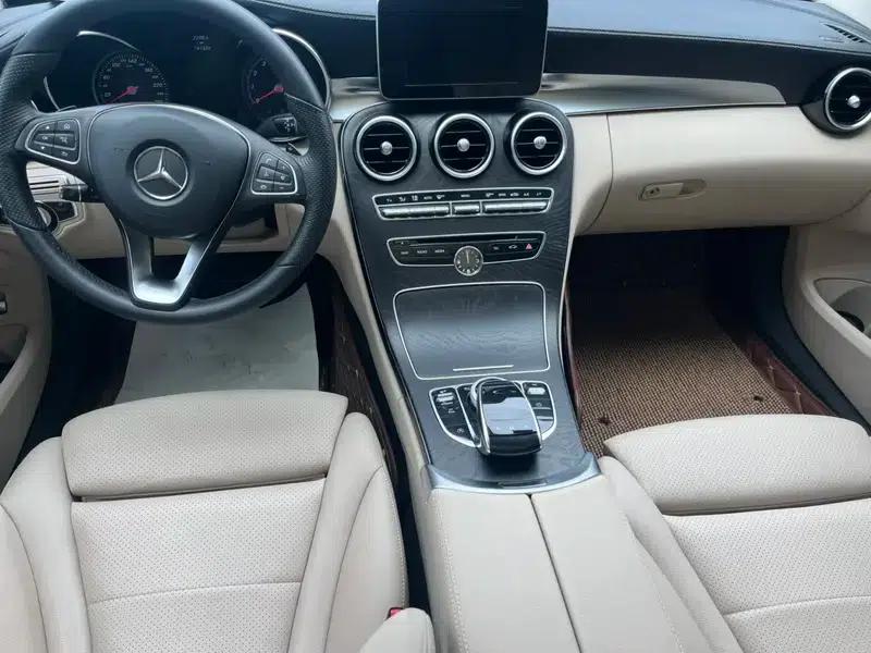 Mercedes-Benz C-Class 2015 Facelift C 200 L Sport — миниатюра 8