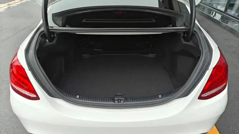 2018 Mercedes-Benz C-Class C 180 L Fashion Sport Edition — миниатюра 23