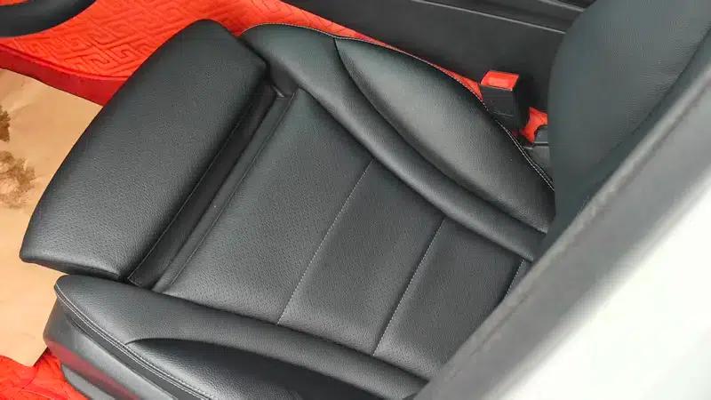 2018 Mercedes-Benz C-Class C 180 L Fashion Sport Edition — миниатюра 25