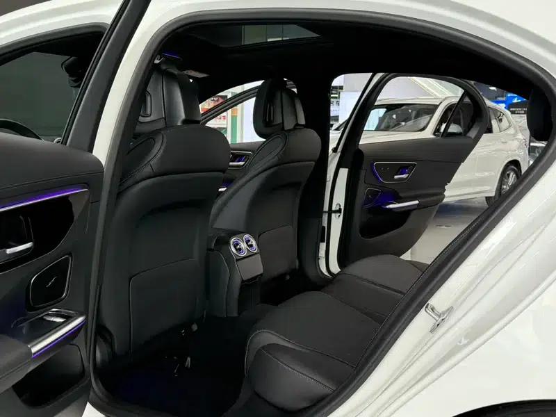 2022 Mercedes-Benz C-Class C 260 L Sport Edition — миниатюра 15