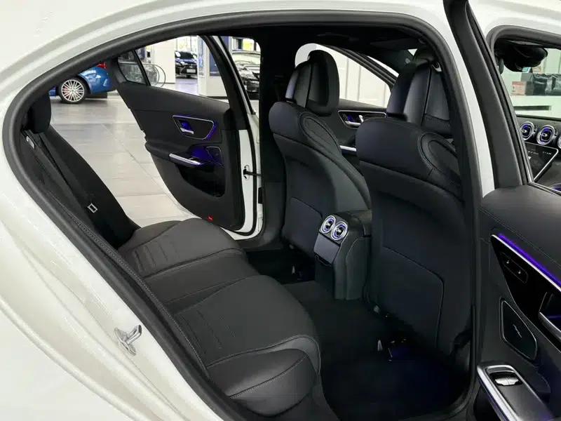 2022 Mercedes-Benz C-Class C 260 L Sport Edition — миниатюра 16