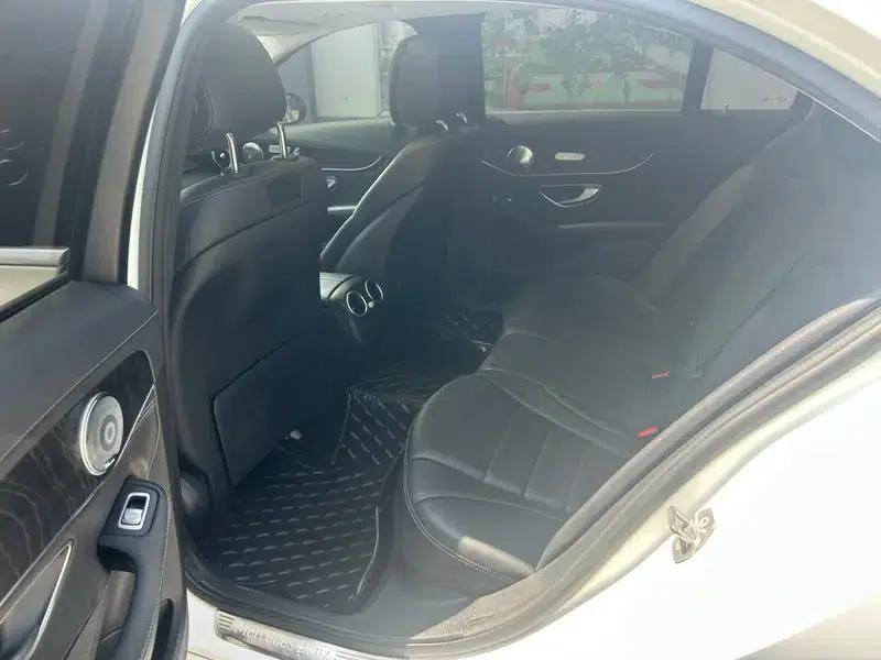 2018 Mercedes-Benz C-Class C 200 L Sport Edition — миниатюра 14