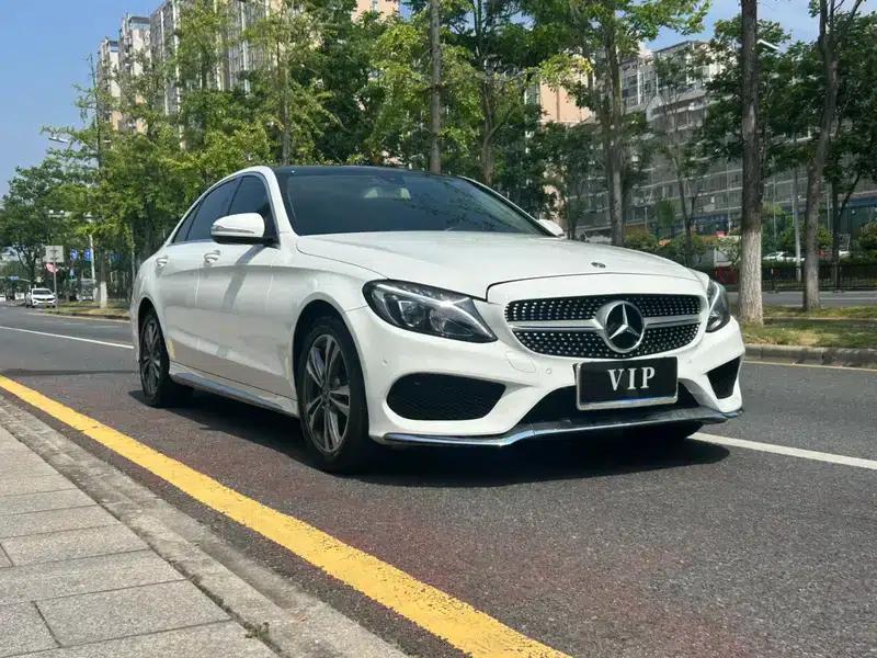 2018 Mercedes-Benz C-Class C 200 L Sport Edition — миниатюра 3