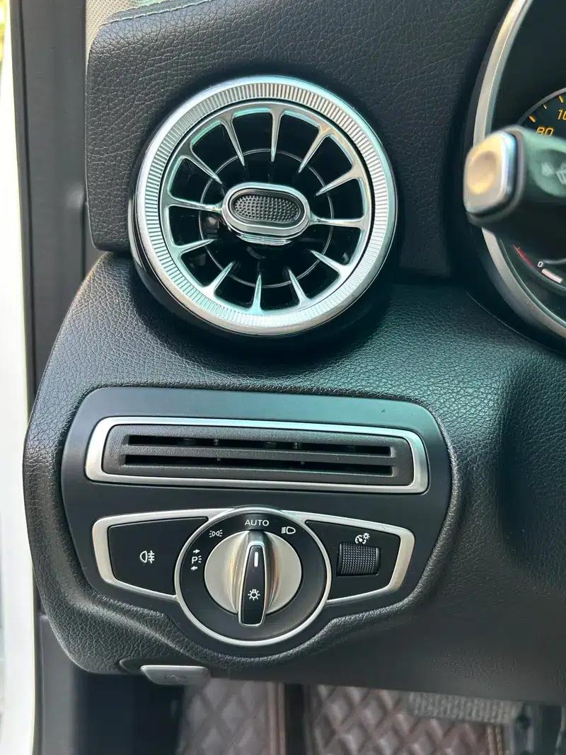 2020 Mercedes-Benz C-Class C 260 L Sport Edition — миниатюра 17
