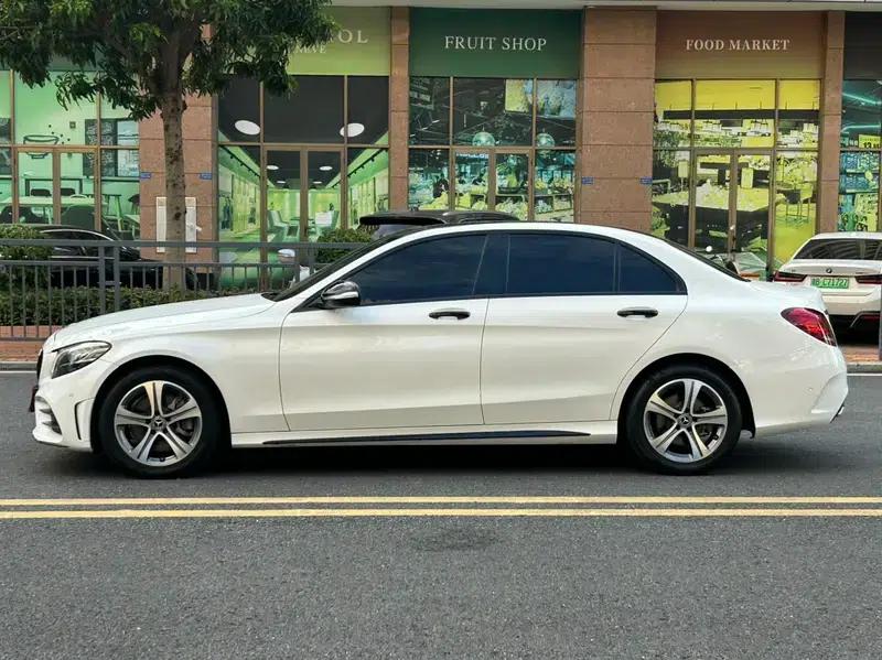 2020 Mercedes-Benz C-Class C 260 L Sport Edition — миниатюра 4