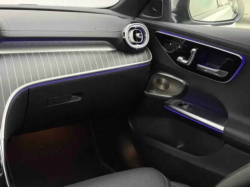 2025 Mercedes-Benz C-Class Facelift C 260 L Sport Night Edition — миниатюра 18