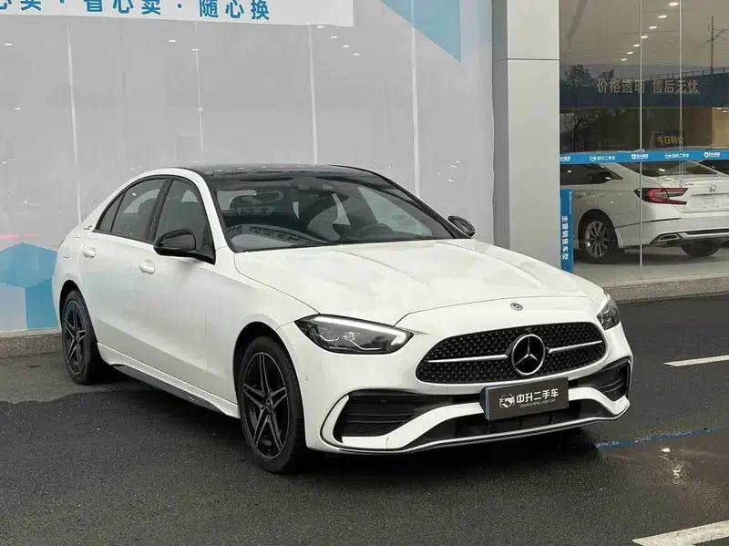 2025 Mercedes-Benz C-Class Facelift C 260 L Sport Night Edition — миниатюра 3