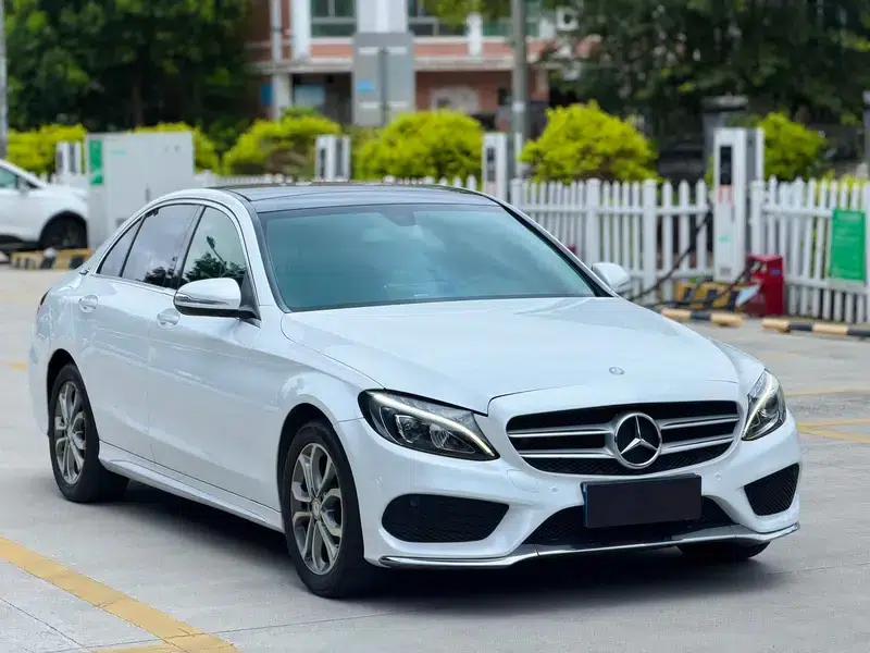 2015 Mercedes-Benz C-Class C 200 L Sport — миниатюра 3