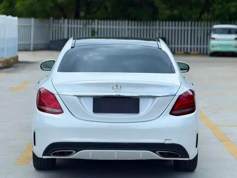 2015 Mercedes-Benz C-Class C 200 L Sport — миниатюра 4