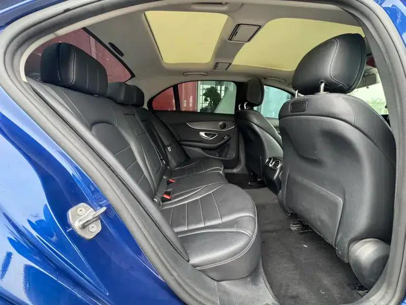 2017 Mercedes-Benz C-Class C 200 L Sport Edition — миниатюра 15