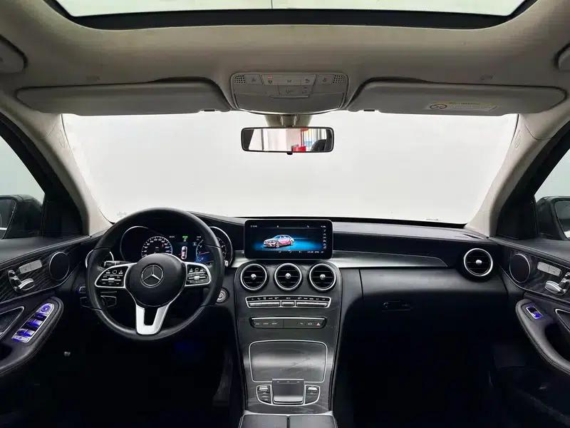 2019 Mercedes-Benz C-Class C 260 L 4MATIC Sport Edition — миниатюра 13