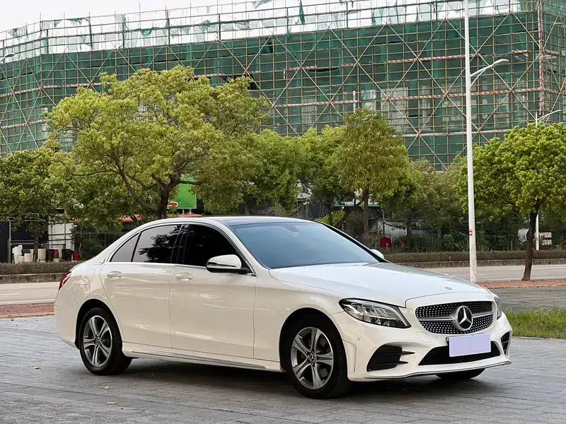 2021 Mercedes-Benz C-Class C 260 L Sport Edition — миниатюра 3