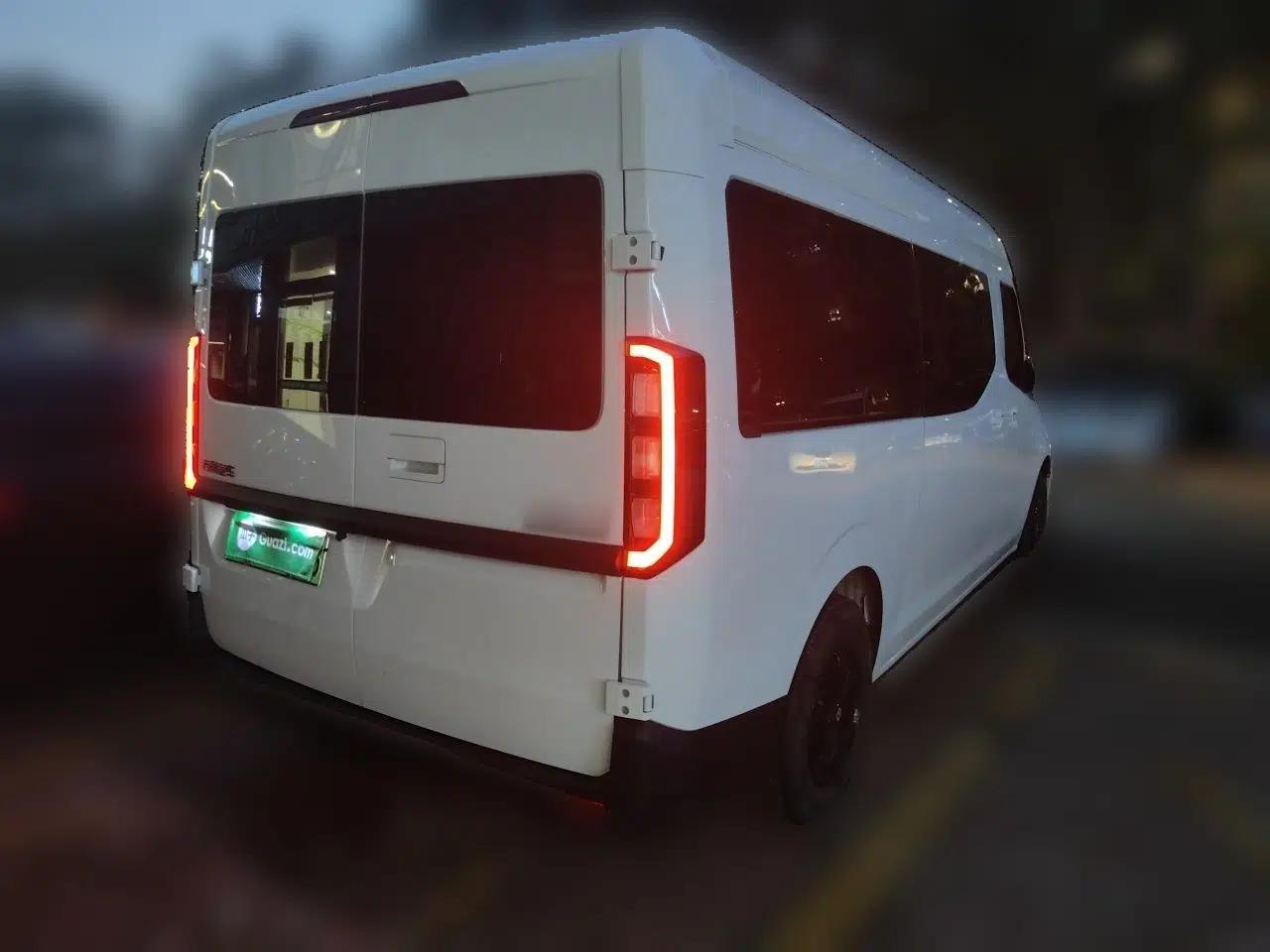 Farizon Super VAN 2024 Zhifu Edition Mid-Axle Mid-Roof 68 kWh — миниатюра 6