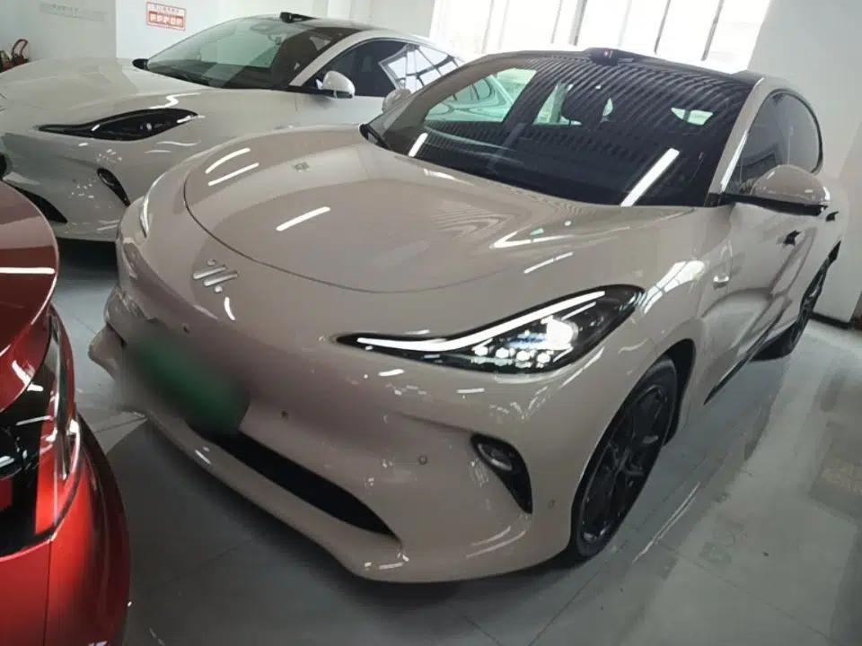 IM LS6 2025 Lingxi Intelligent Driving Edition — миниатюра 1