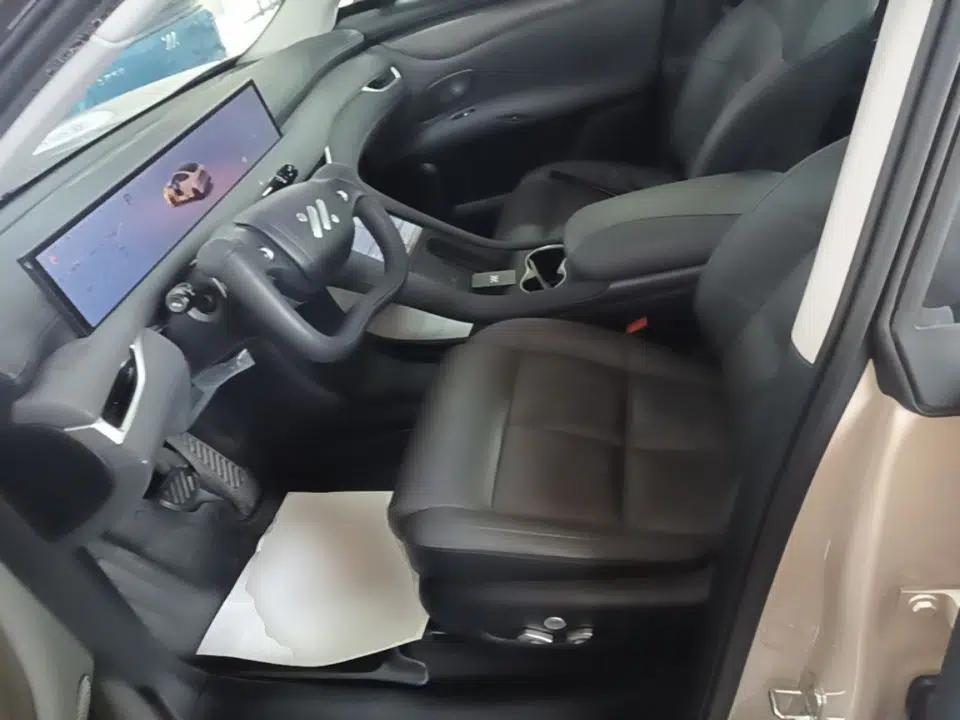 IM LS6 2025 Lingxi Intelligent Driving Edition — миниатюра 17