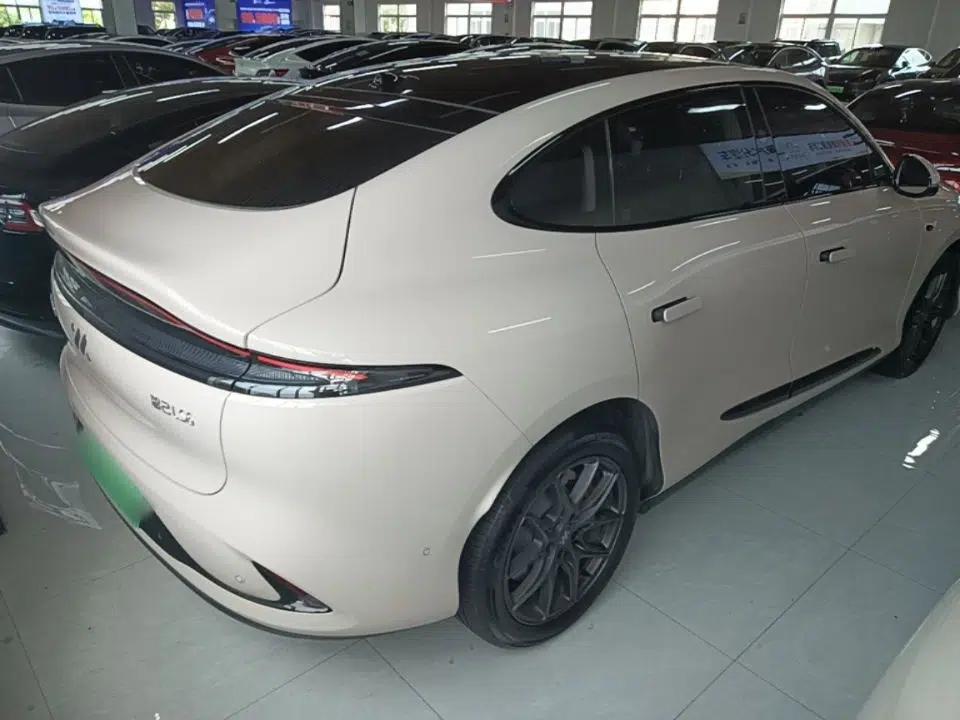 IM LS6 2025 Lingxi Intelligent Driving Edition — миниатюра 6