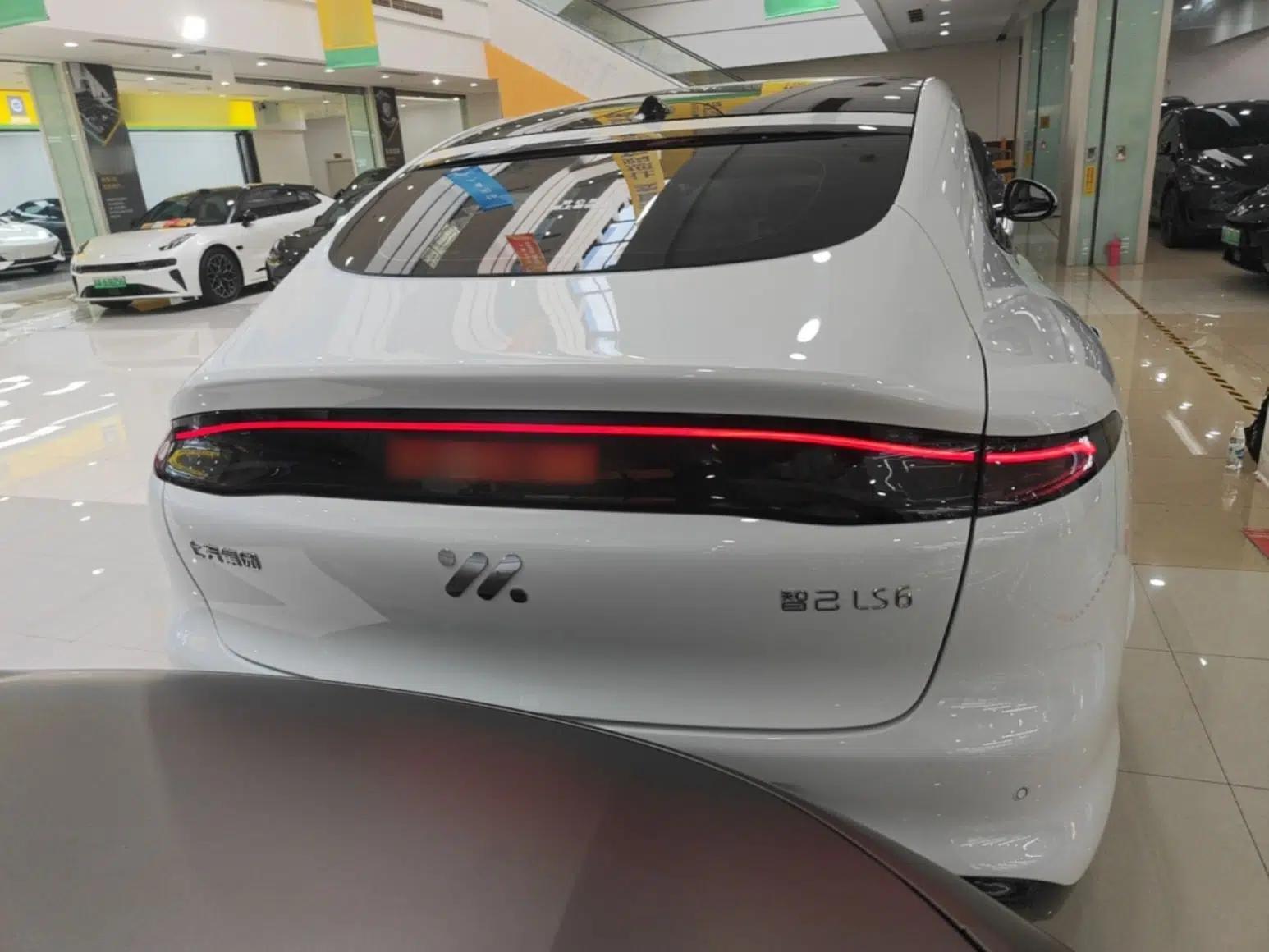 IM LS6 2026 Model Range-Extending 52 Max — миниатюра 5