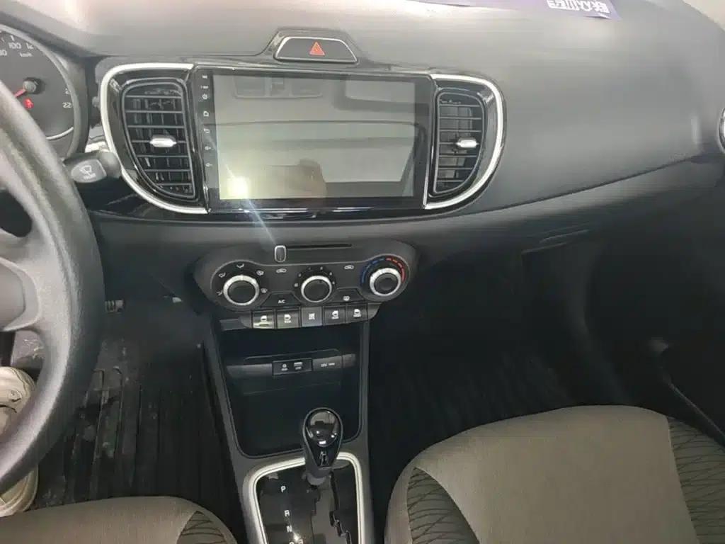 2020 Kia K2 Facelift 1.4L Automatic Comfort Sunroof Edition — миниатюра 13