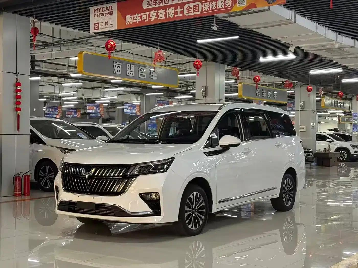 Wuling Jiachen 2022 1.5T CVT Premium Flagship Edition — миниатюра 1