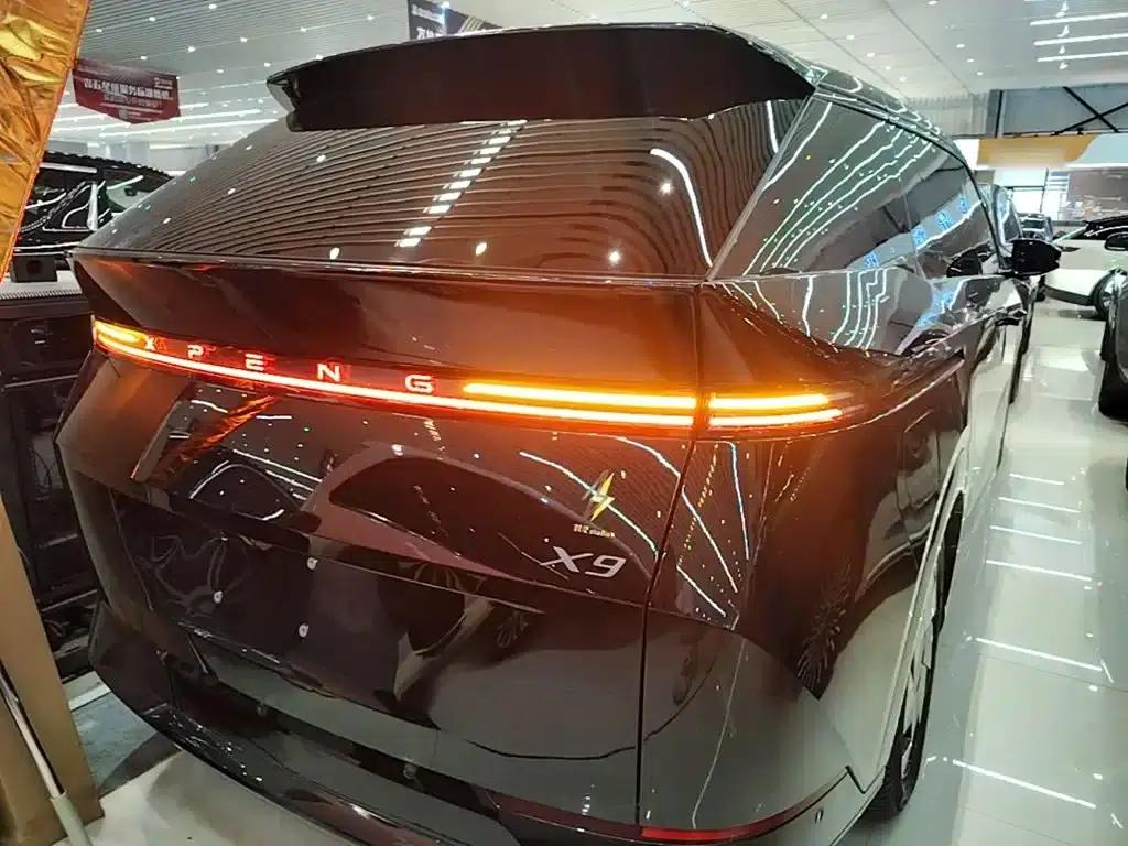 XPeng X9 2024 Model: 702kWh Ultra-Long Range (Max) — миниатюра 6