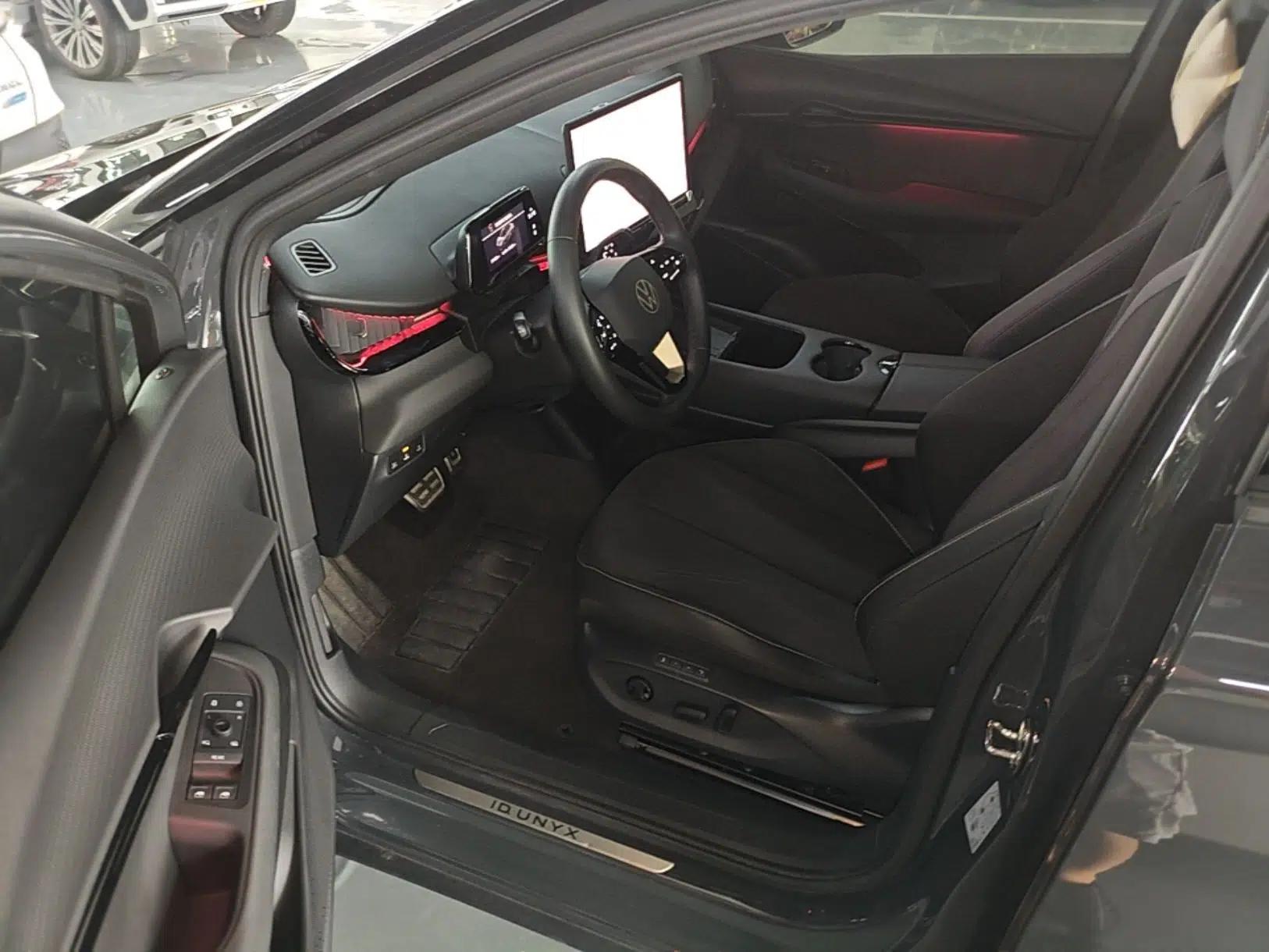 Volkswagen ID.UNYX 2024 Pro Long-Range Version — миниатюра 18